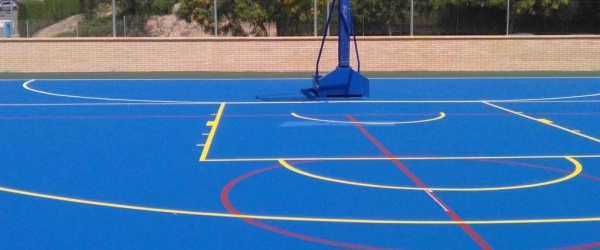 El gobierno inaugura las reformas del polideportivo de Las Lajitas