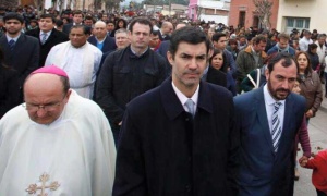 Urtubey pasea a su hermano en la fiesta provincial del tabaco de Chicoana