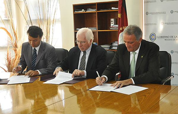 Firma del acuerdo