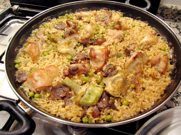 Paella de conejo