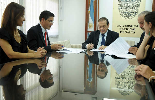 Firma del convenio
