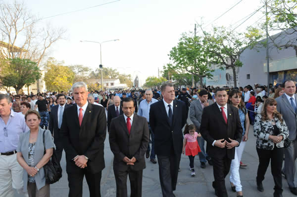 Procesión en Orán