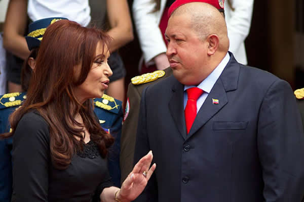 Cristina Fernández y Hugo Chávez
