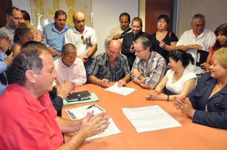 Firma del acuerdo salarial