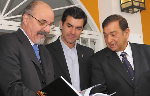 Tomada, Urtubey, Isa