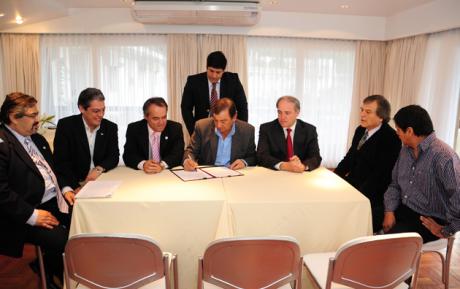 Firma del convenio